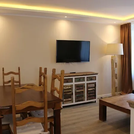 - Thomaskirche Apartment Leipzig