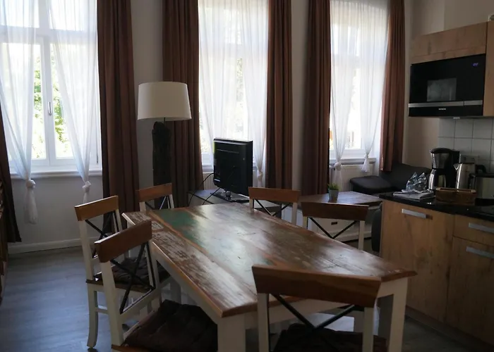 - Thomaskirche * Leipzig