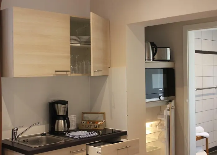 - Thomaskirche Apartment *